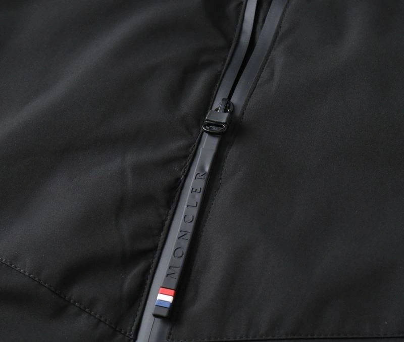 Lightweight Moncler Down Jackets 144352