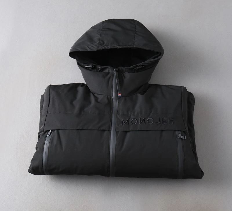 Lightweight Moncler Down Jackets 144352