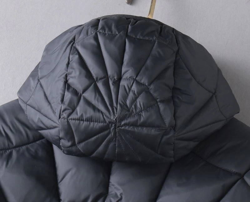 Flexible Moncler Down Jackets 144361