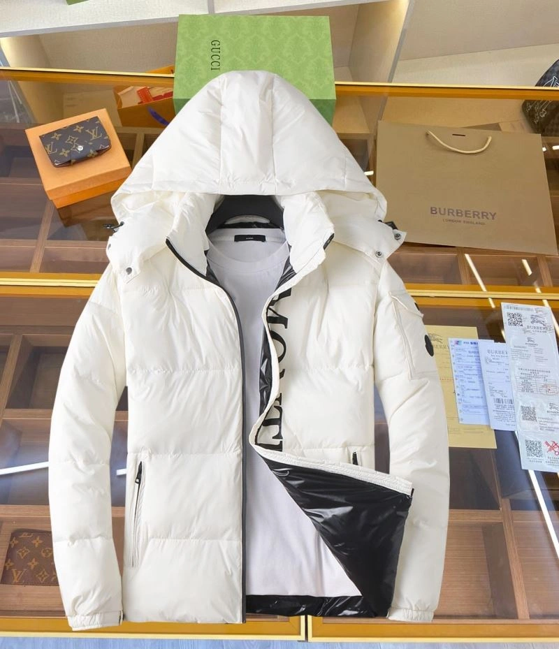 MultiPurpose Moncler Down Jackets 144343
