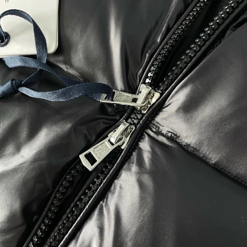 Chic Moncler Down Jackets 144338