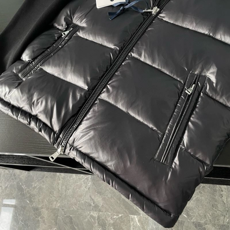 Chic Moncler Down Jackets 144338