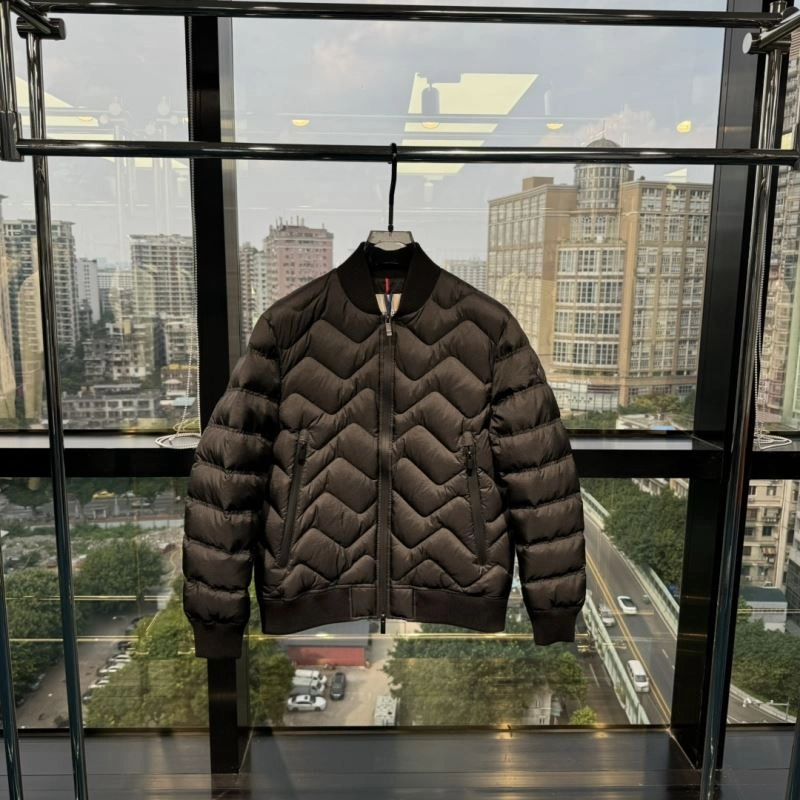 HighQuality Moncler Down Jackets 144335