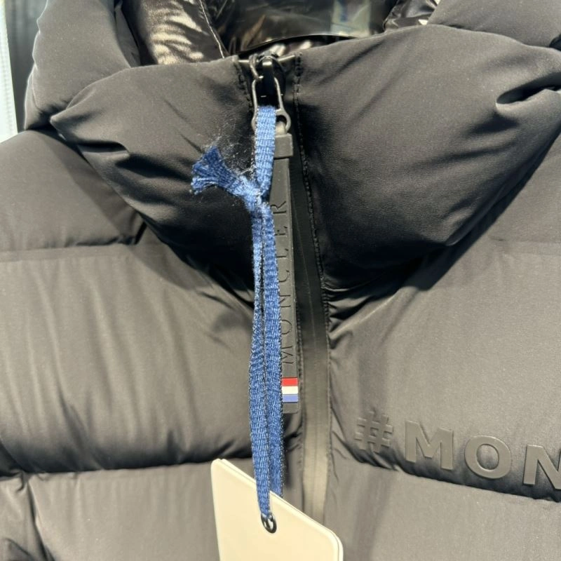 Moncler Down Jackets Comfortable 144333