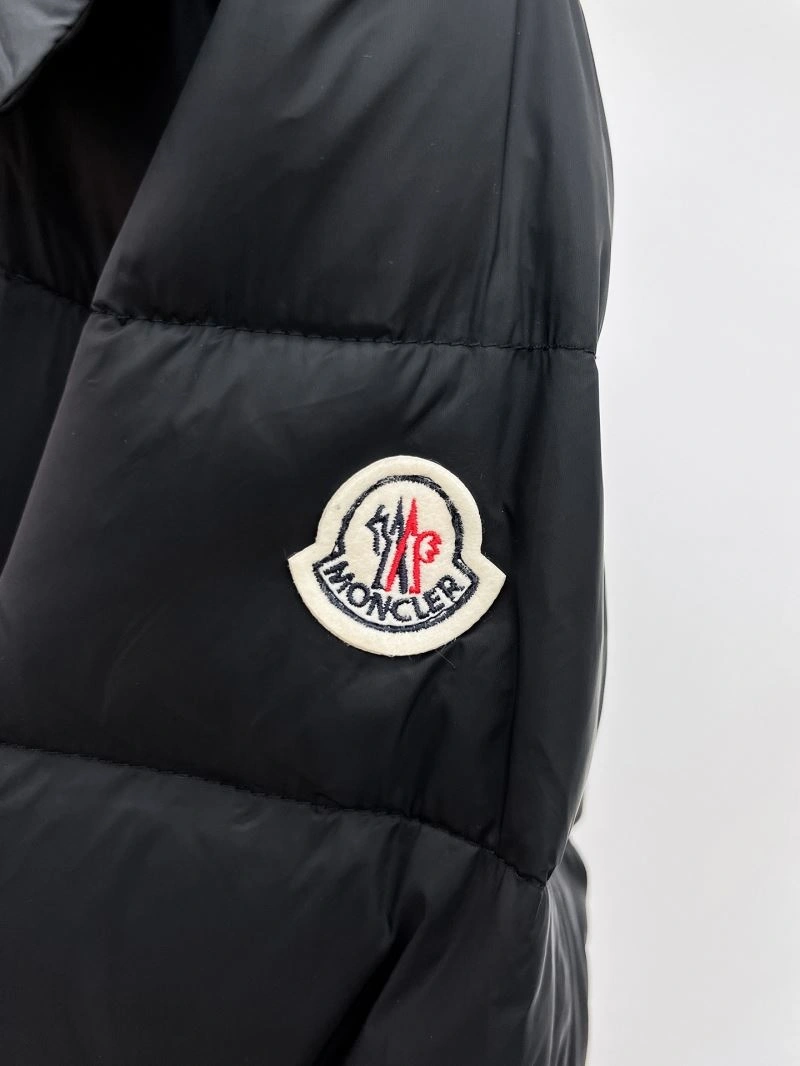 MoistureWicking Moncler Down Jackets 144334