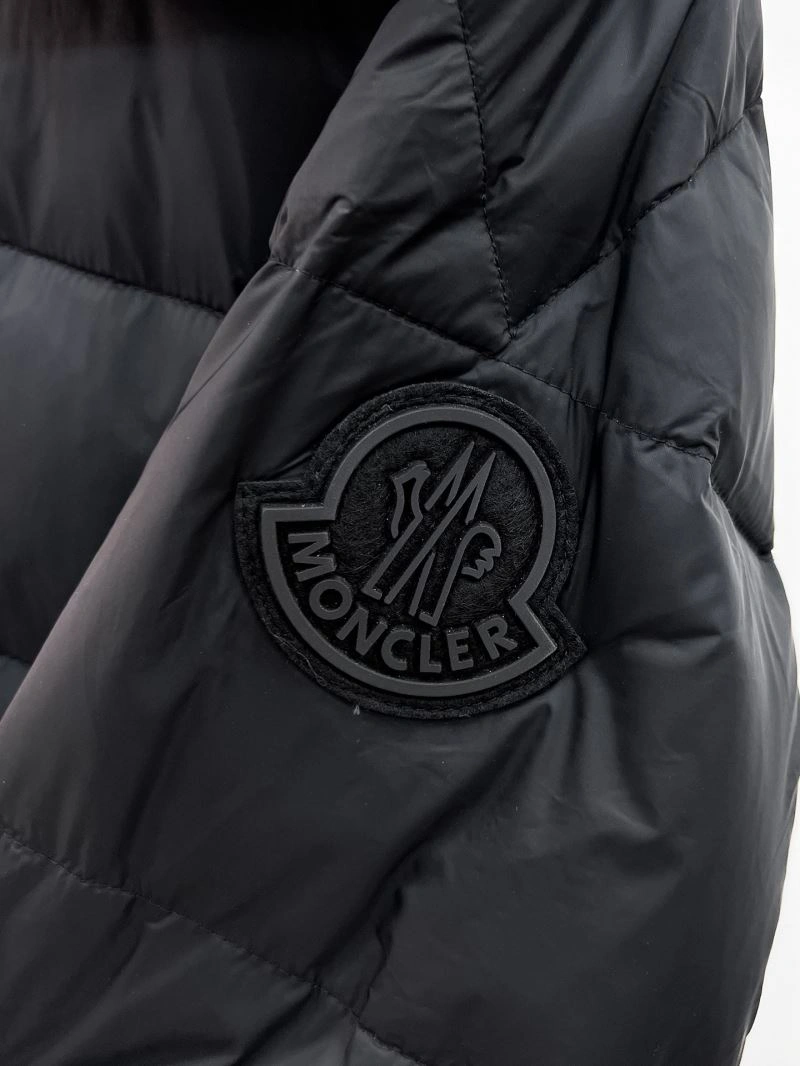 Affordable Moncler Down Jackets 144330