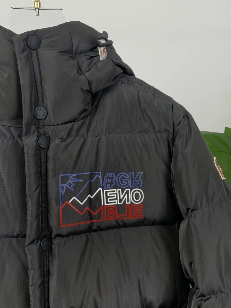 Moncler Down Jackets Fashionable 144329
