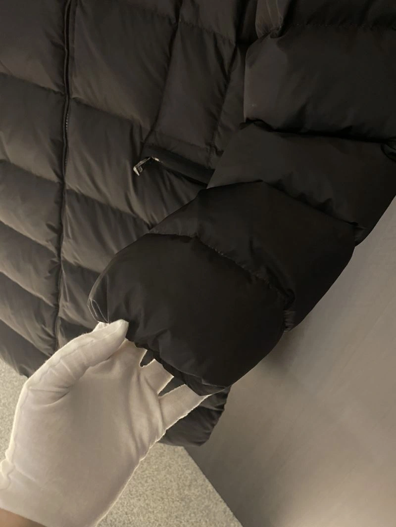 Thermal Moncler Down Jackets 144322