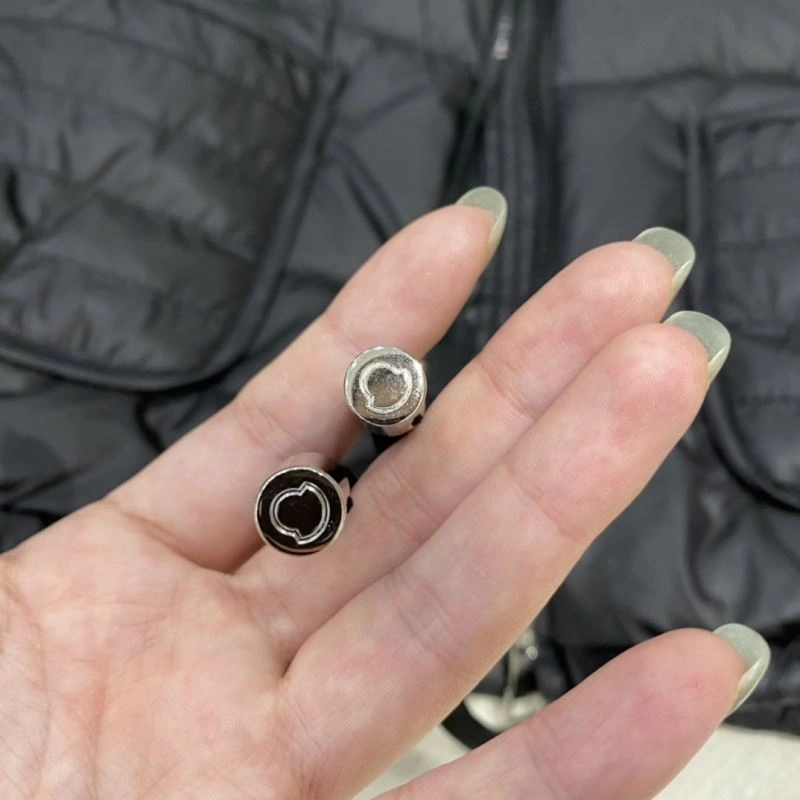 Neat Moncler Down Jackets 144316