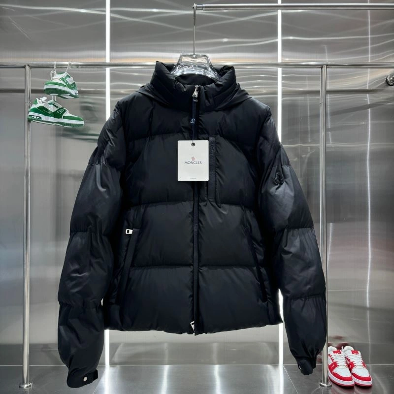 Moncler Down Jackets Colorful 144318