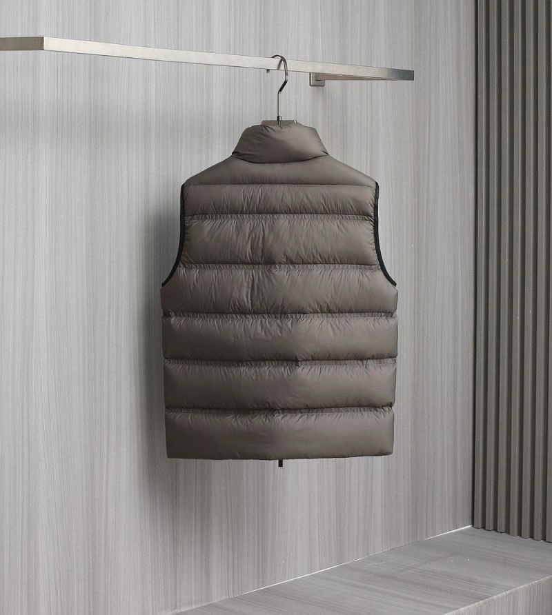 Fashionable Moncler Down Jackets 144320