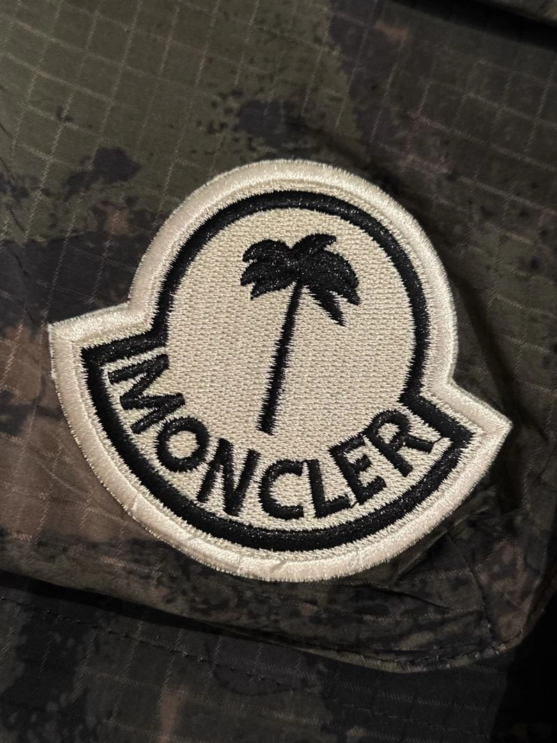 Trendsetting Moncler Down Jackets 144310