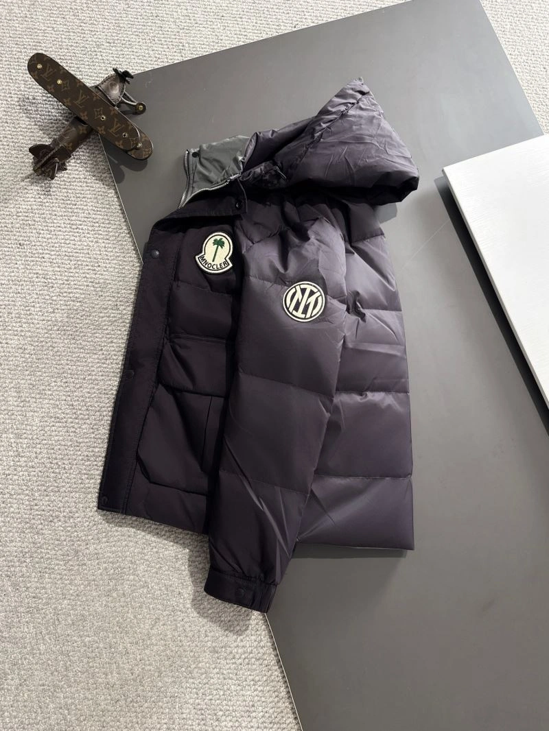 Comfortable Moncler Down Jackets 144308