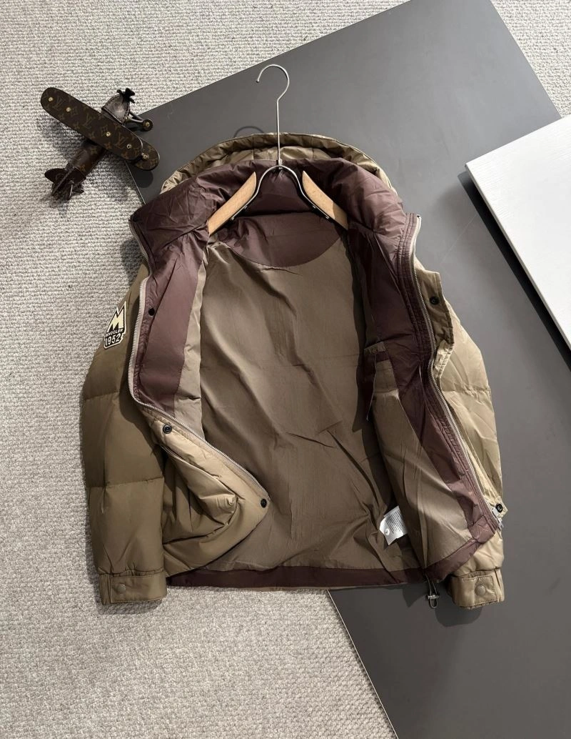 Sleek Moncler Down Jackets 144313