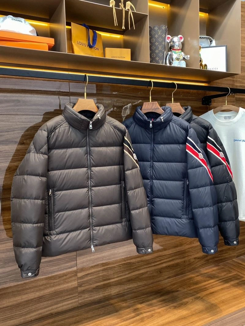 Supportive Moncler Down Jackets 139513