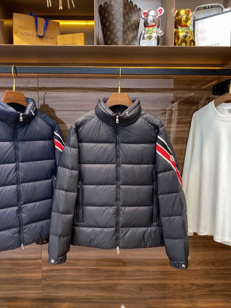 Supportive Moncler Down Jackets 139513