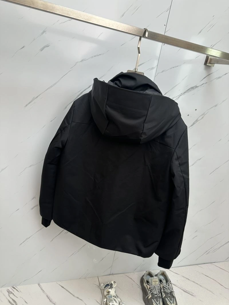 Efficient Moncler Down Jackets 144305