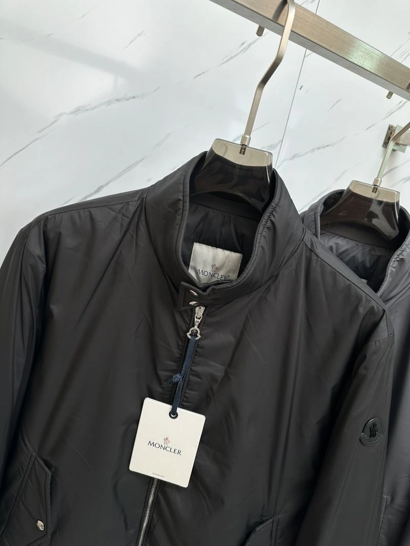 Moncler Down Jackets Functional 144300