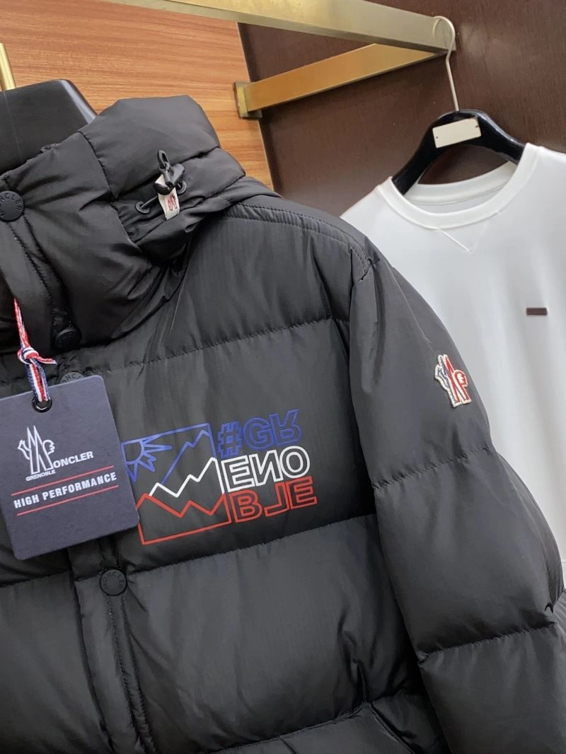 Moncler Down Jackets UrbanStyle 144294