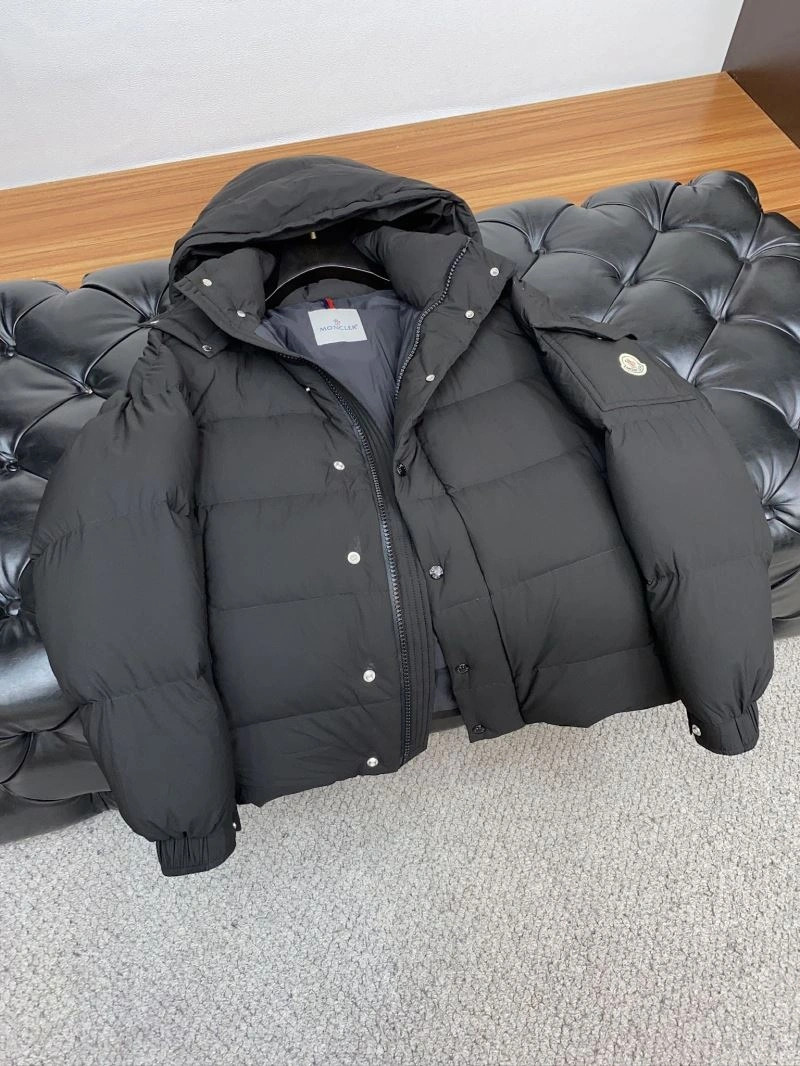 Moncler Down Jackets Stylish 144290
