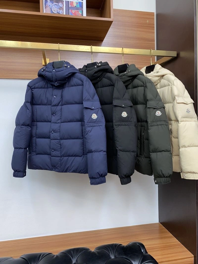 Moncler Down Jackets Stylish 144290