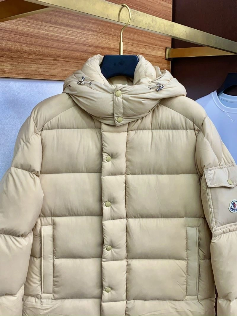 Durable Moncler Down Jackets 144285
