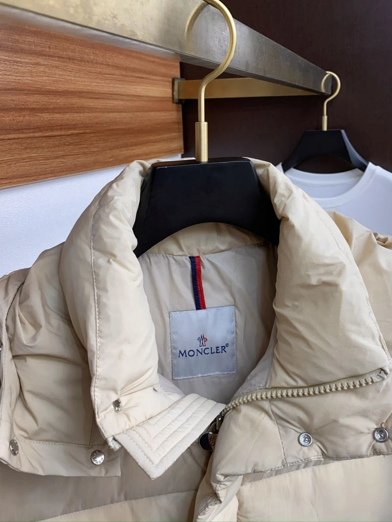 Durable Moncler Down Jackets 144285