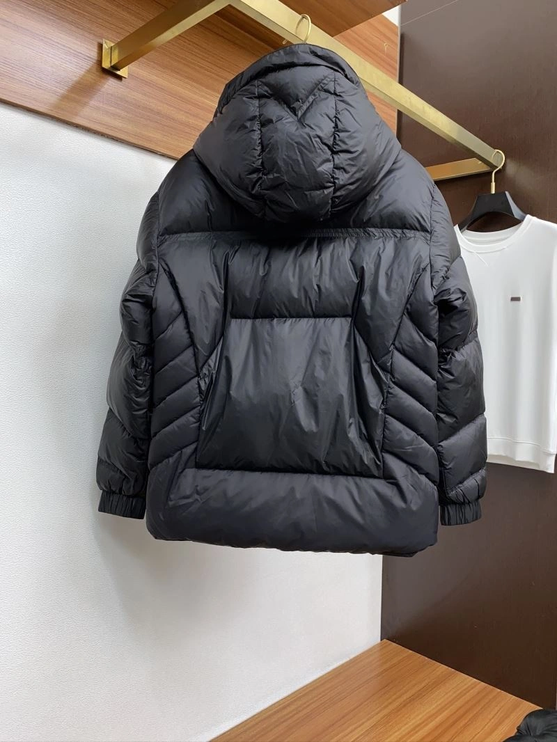 Moncler Down Jackets WrinkleFree 144297