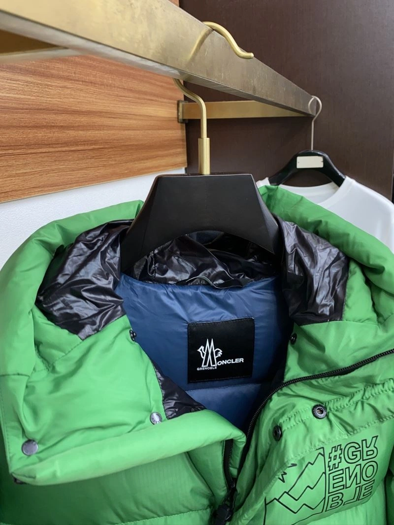 Moncler Down Jackets Cozy 144284