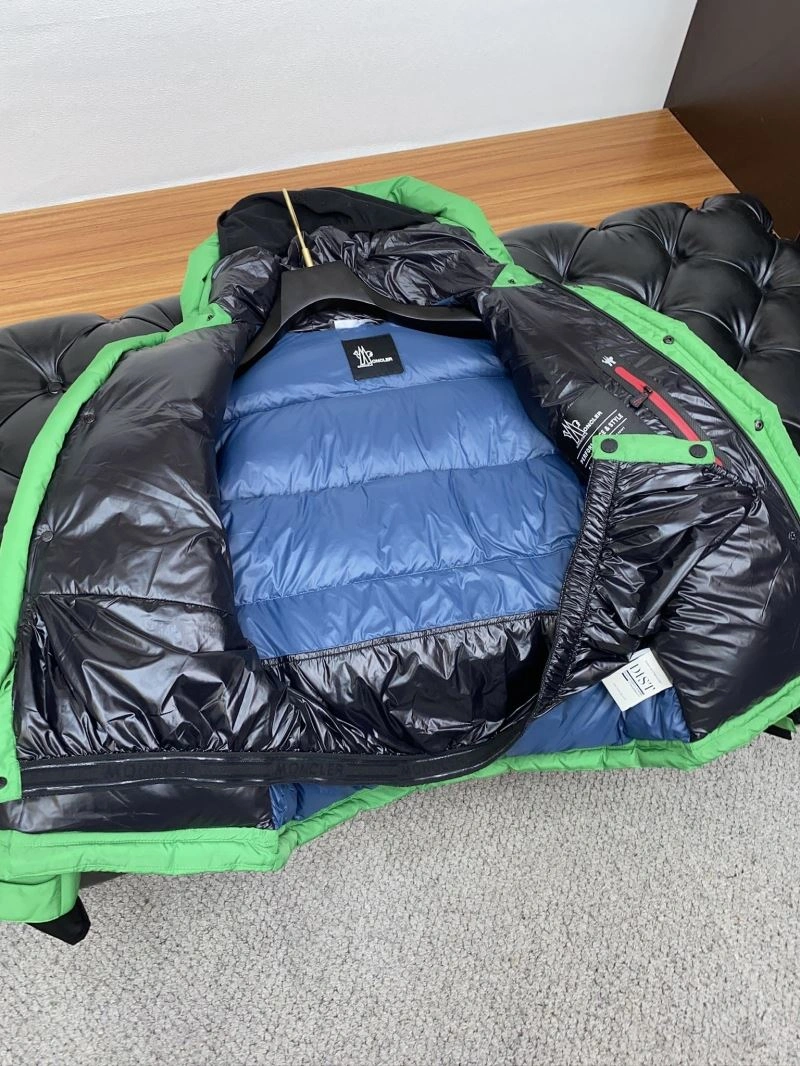 Moncler Down Jackets Cozy 144284