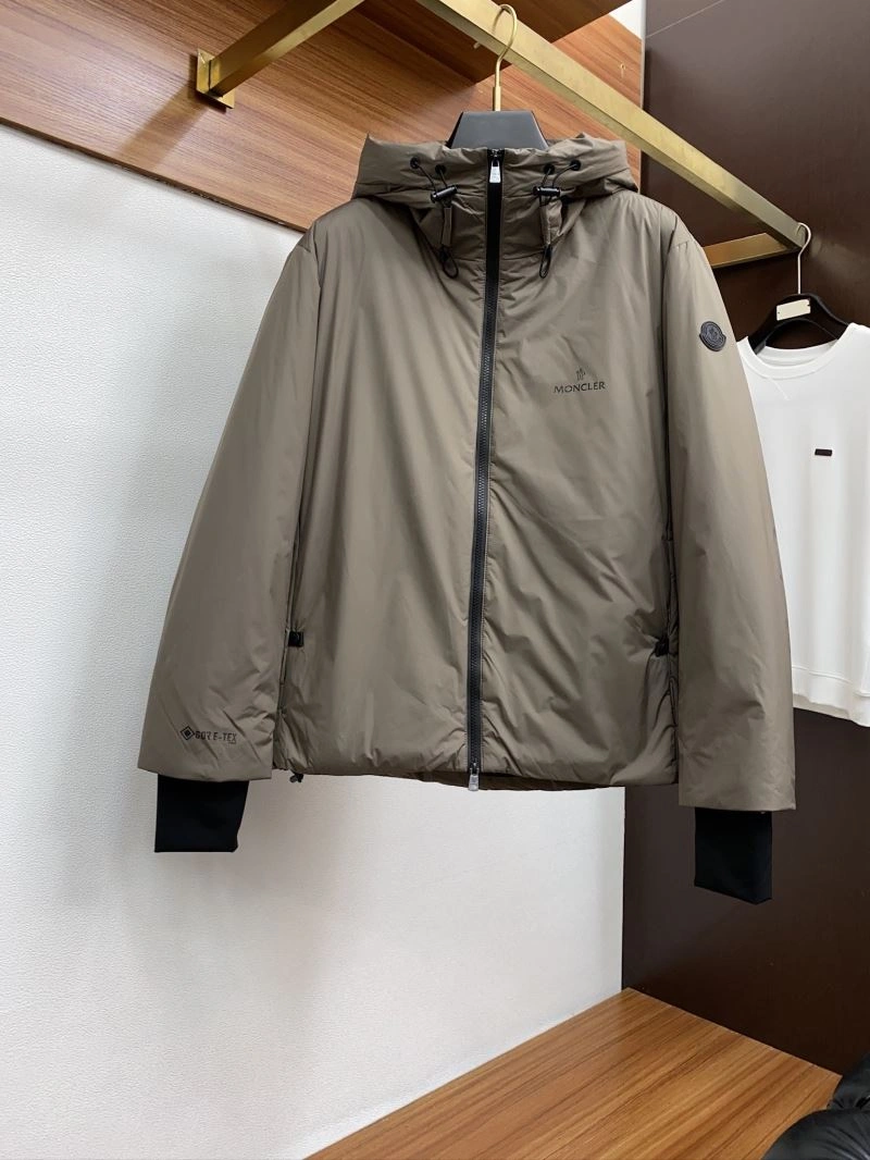 Snug Moncler Down Jackets 144282