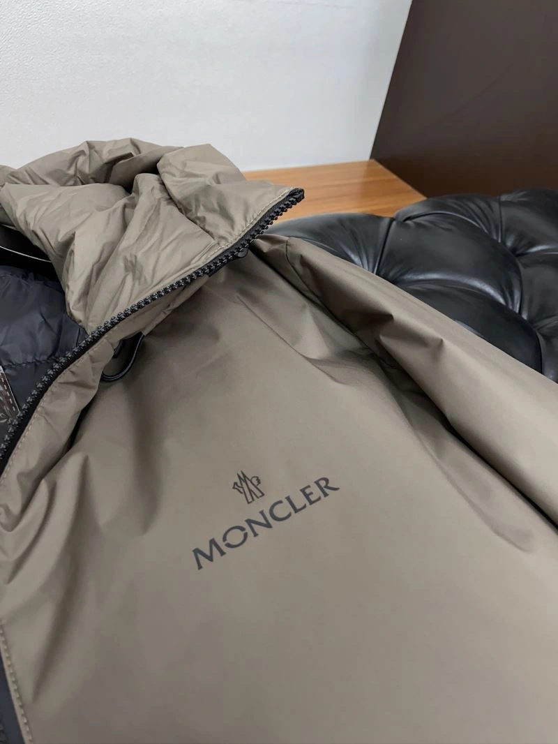 Snug Moncler Down Jackets 144282