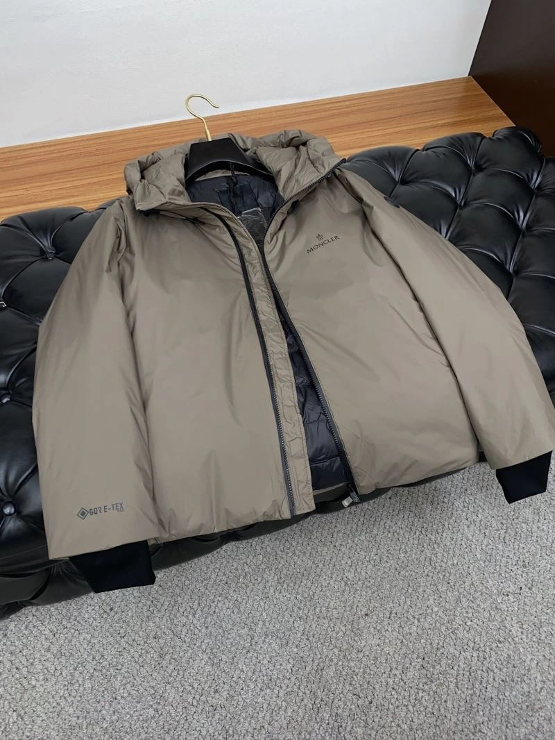 Snug Moncler Down Jackets 144282