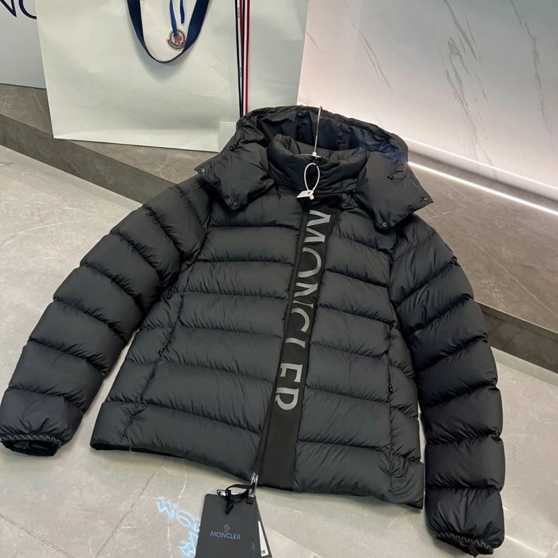 Moncler Down Jackets Tailored 144276