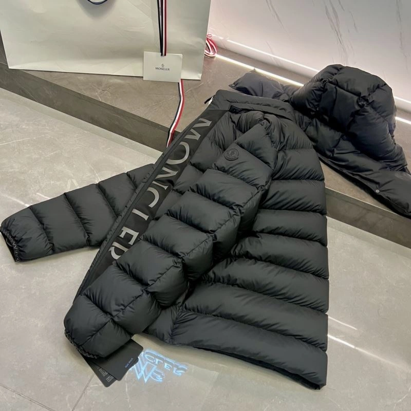 Moncler Down Jackets Tailored 144276