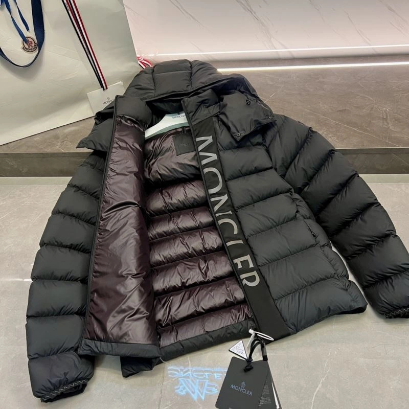 Moncler Down Jackets Tailored 144276