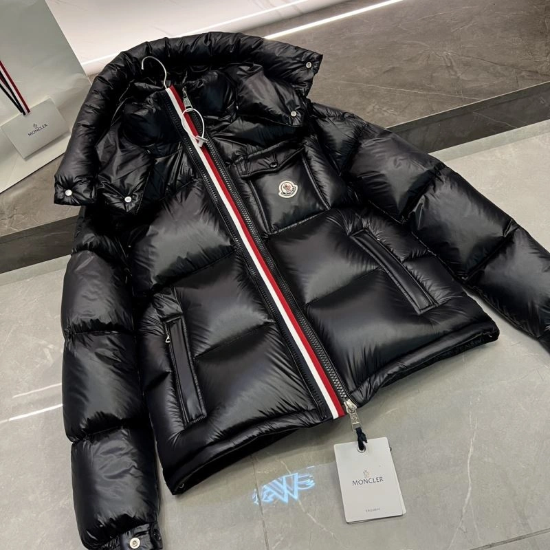 Moncler Down Jackets Versatile 144273