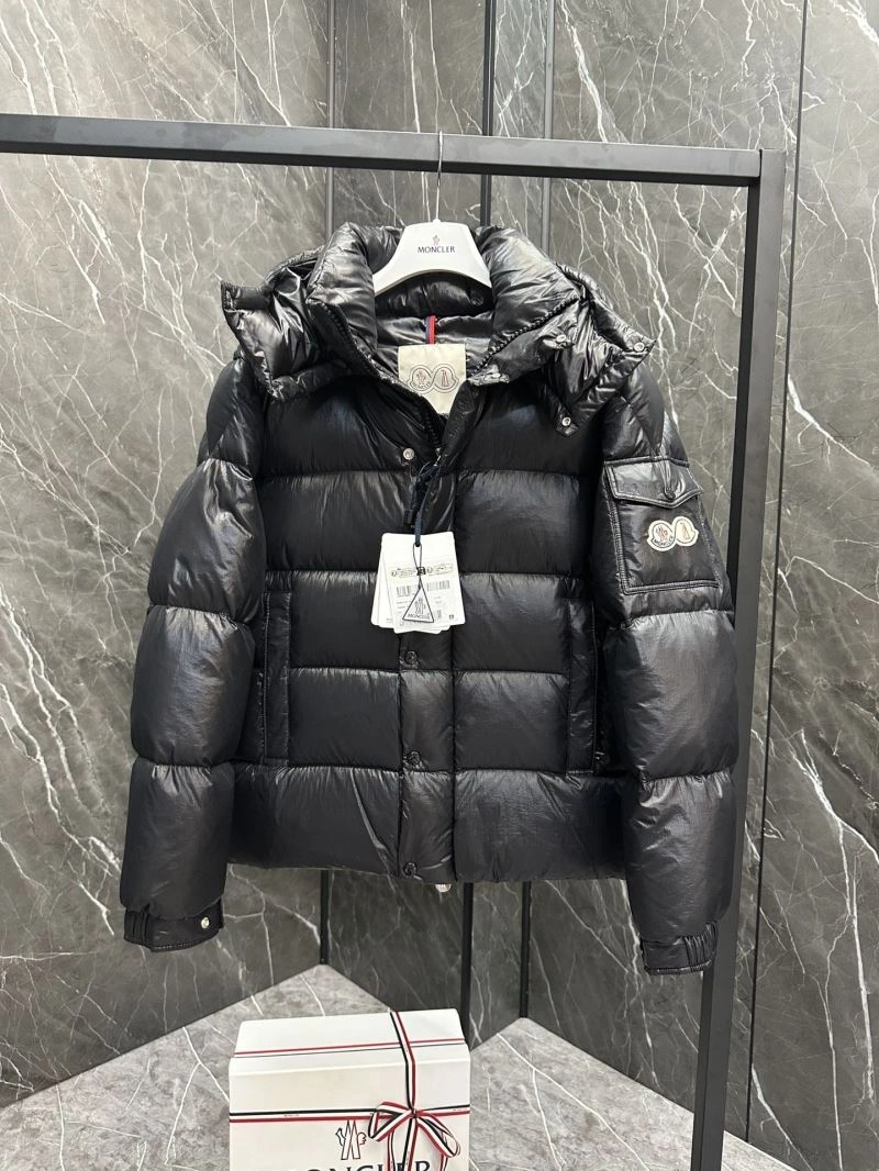Moncler Down Jackets Minimalist 144271