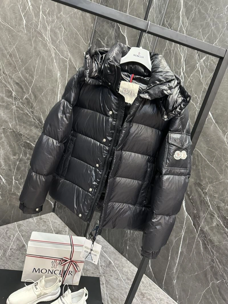 Moncler Down Jackets Minimalist 144271