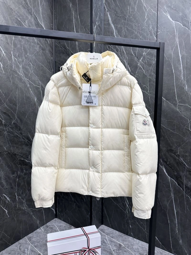 Moncler Down Jackets FashionForward 144268