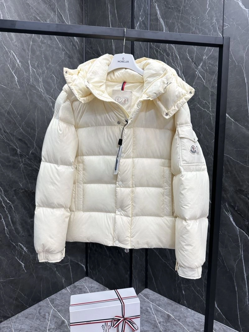 Moncler Down Jackets FashionForward 144268
