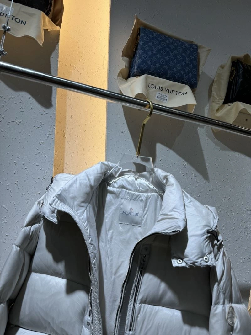 DailyWear Moncler Down Jackets 144260