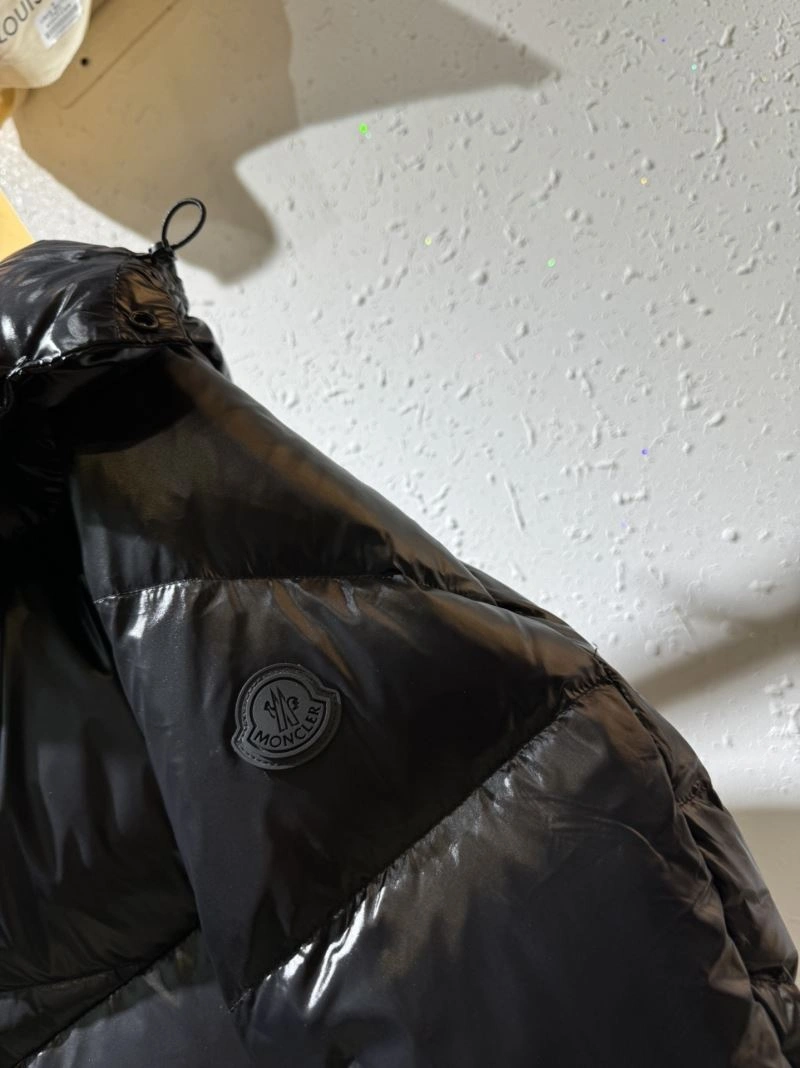 DailyWear Moncler Down Jackets 144264