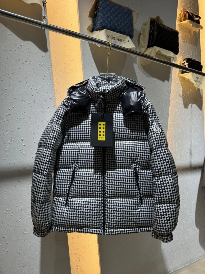 ComfortFit Moncler Down Jackets 144251