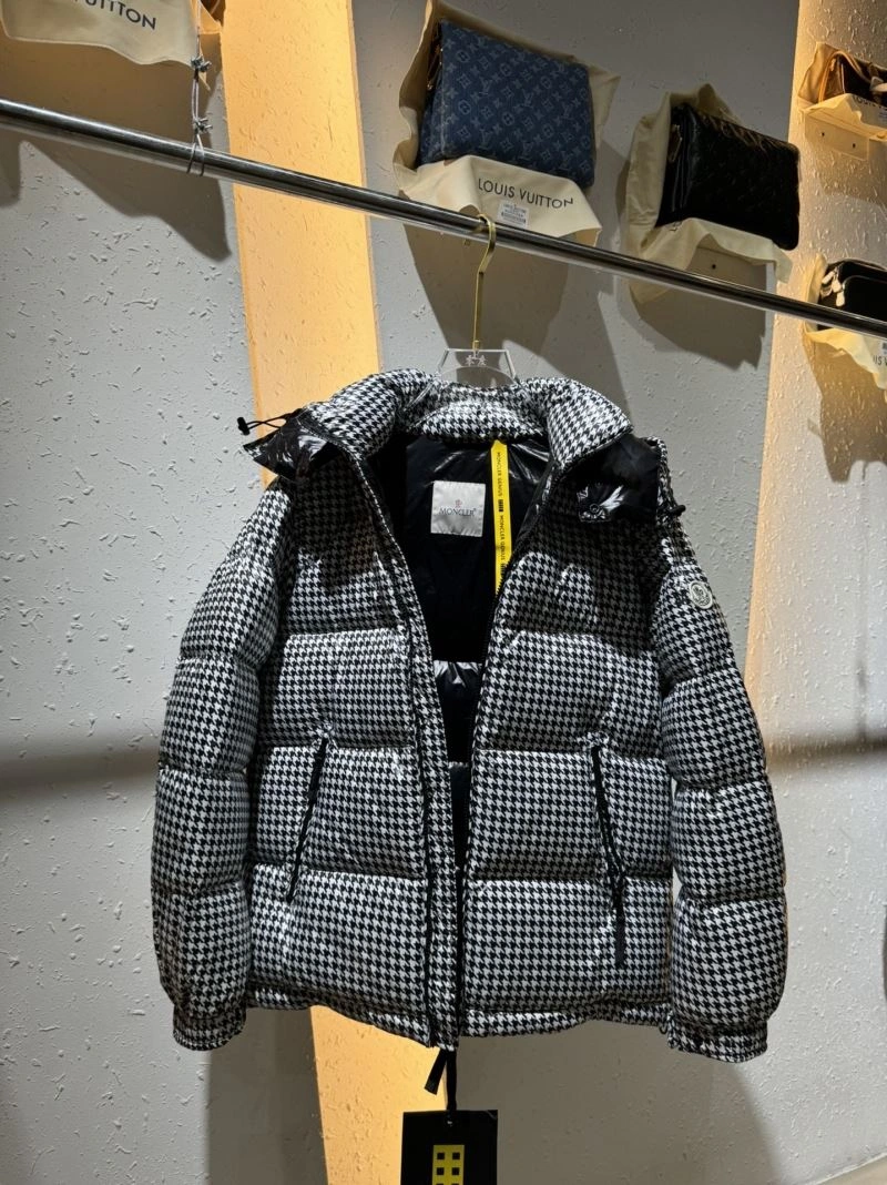 ComfortFit Moncler Down Jackets 144251