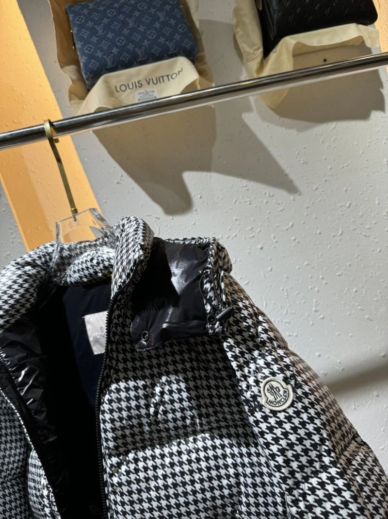 ComfortFit Moncler Down Jackets 144251