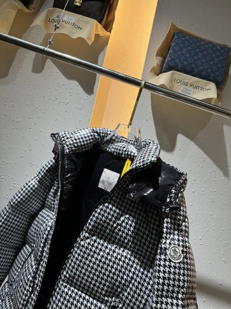 ComfortFit Moncler Down Jackets 144251