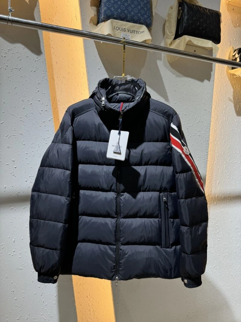 Seasonal Moncler Down Jackets 144254