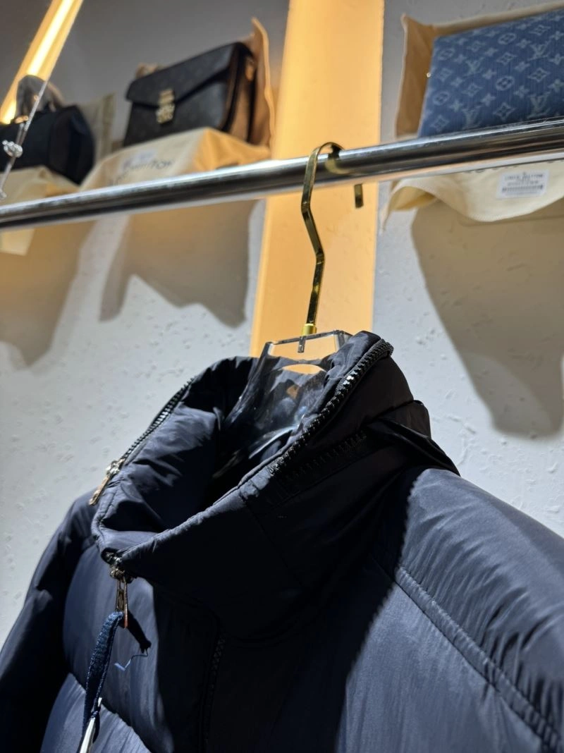 Seasonal Moncler Down Jackets 144254