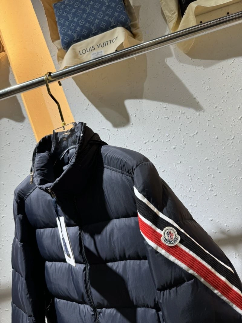 Seasonal Moncler Down Jackets 144254